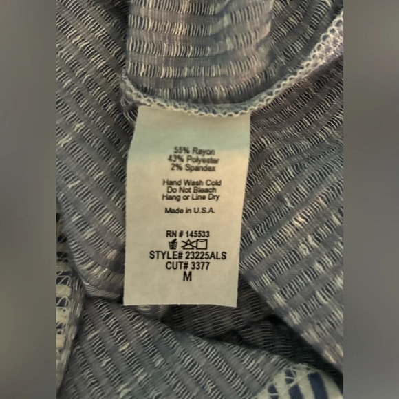 NWT W5 || Blue & White Ribbed Short Sleeve Top Button Accent Boxy Made in 🇺🇸 - Picture 5 of 7